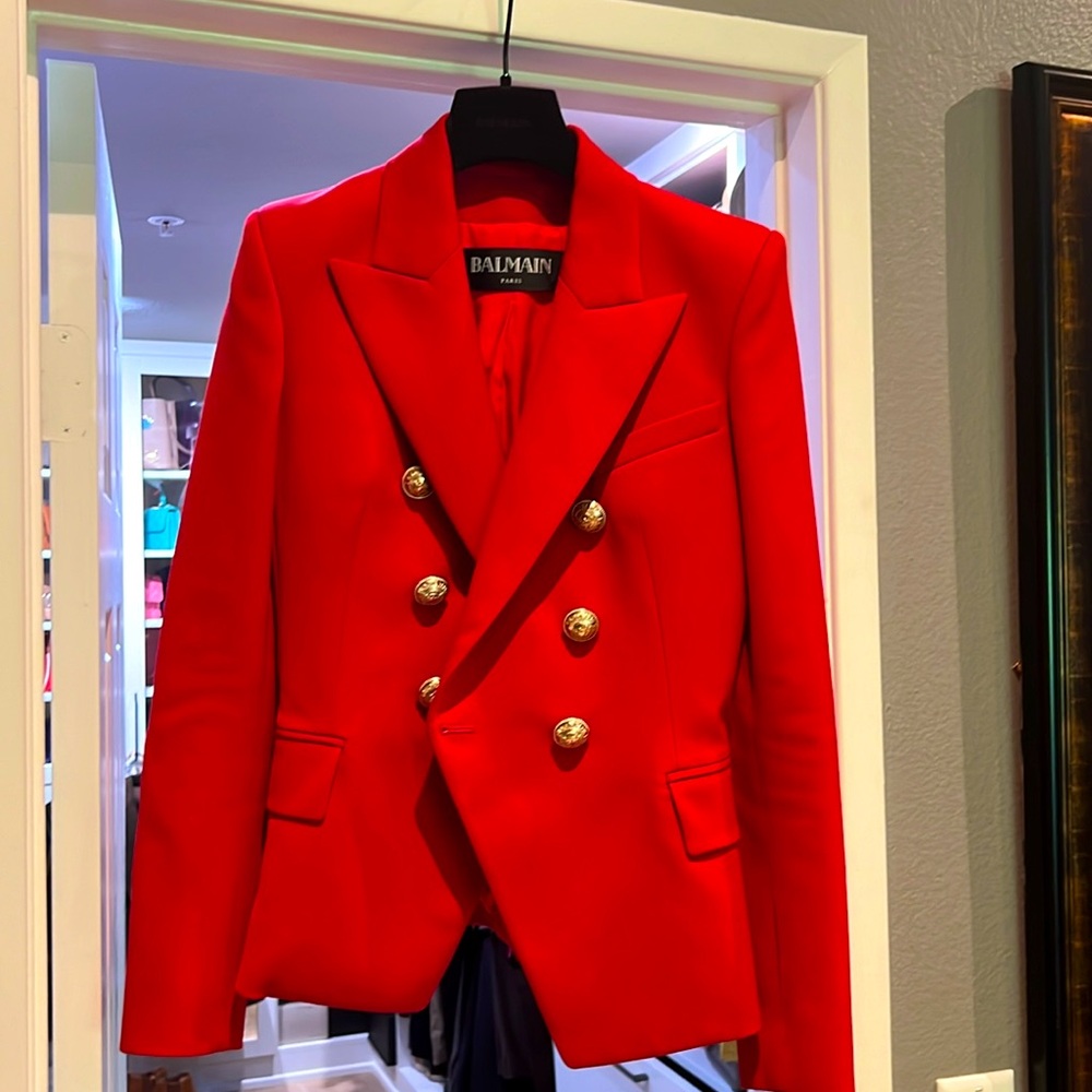 Balmain double breasted wool blazer never worn size 36.